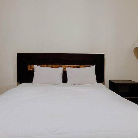Hotel Mahkota Plengkung By Ecommerceloka Banyuwangi  Quarto foto